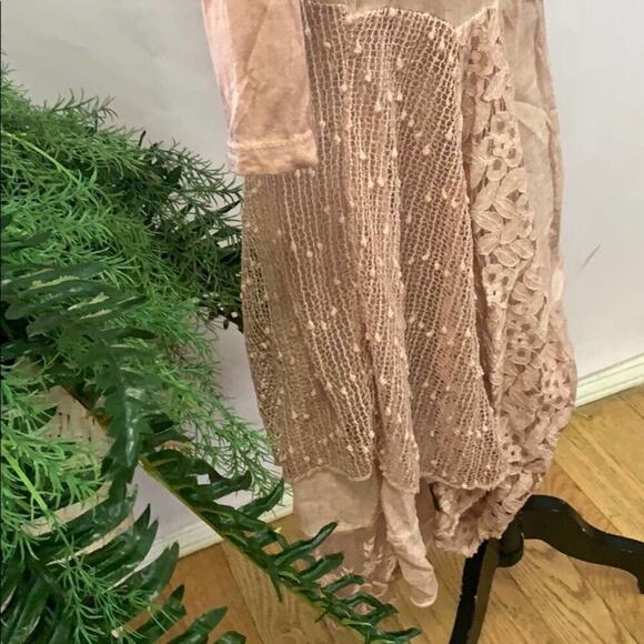 SCANDAL BODYCON EMBROIDERY‎ DETAILS DRESS SIZES - Picture 5 of 6